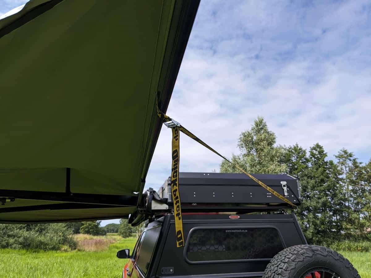 Quick Pitch 180 Weathershade Awning - obrazek 4